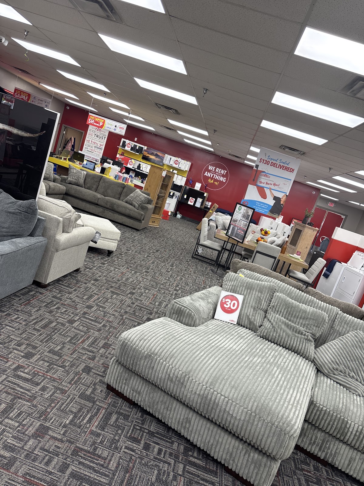 Rent-to-own tire store in Maysville