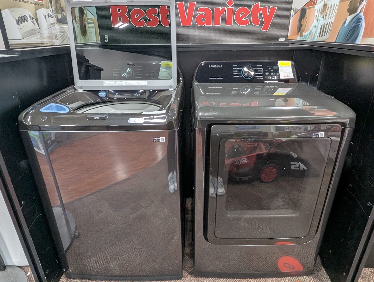 Rent-to-own tire store in Newark