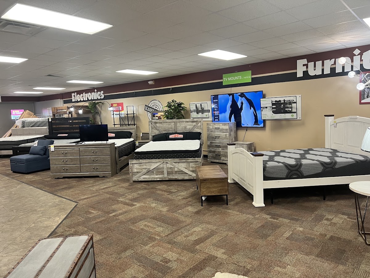 Rent-to-own tire store in WCH